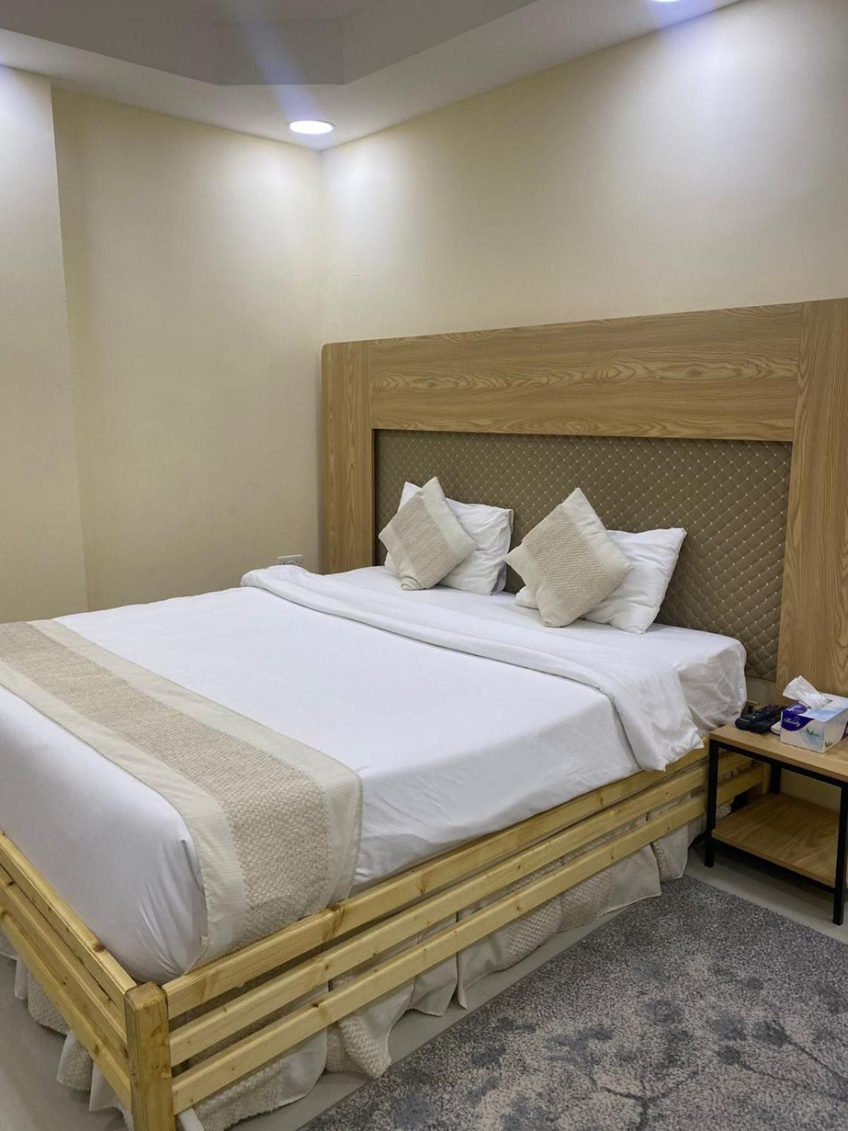 Al Hussam Hotel Apartments Rusayl Esterno foto
